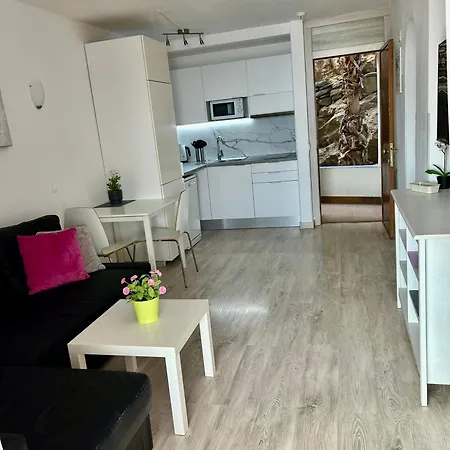 Daire Apartmant Adrian Vista